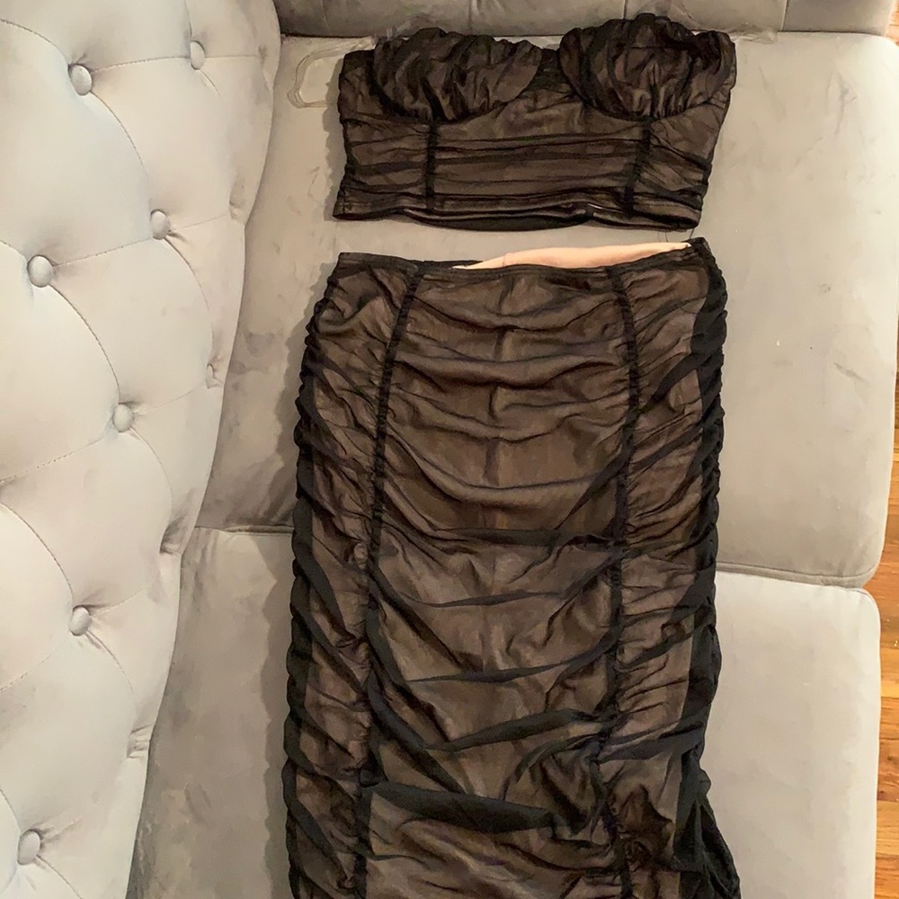 Two piece mesh detail